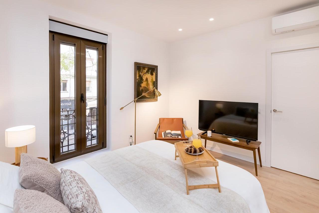 Bhost - Ferraz 74 Apartment Madrid Bagian luar foto