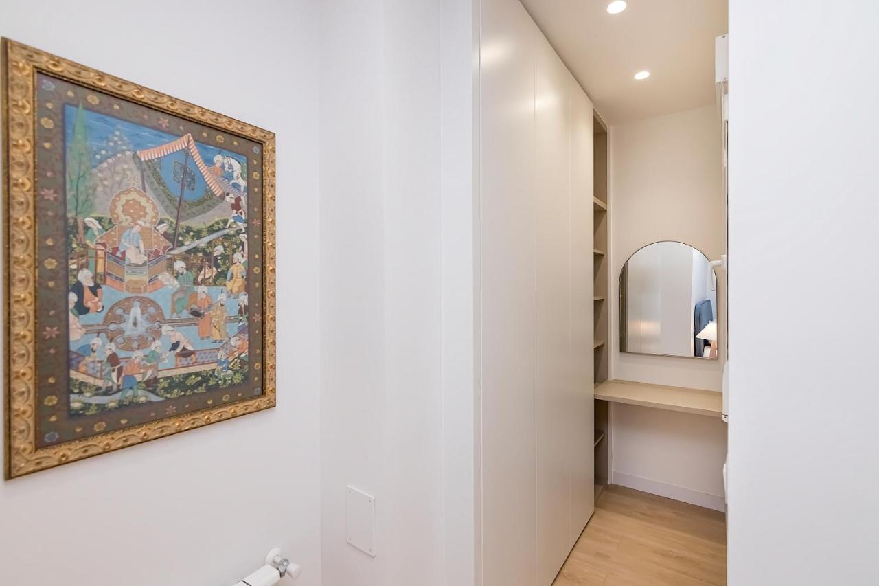 Bhost - Ferraz 74 Apartment Madrid Bagian luar foto