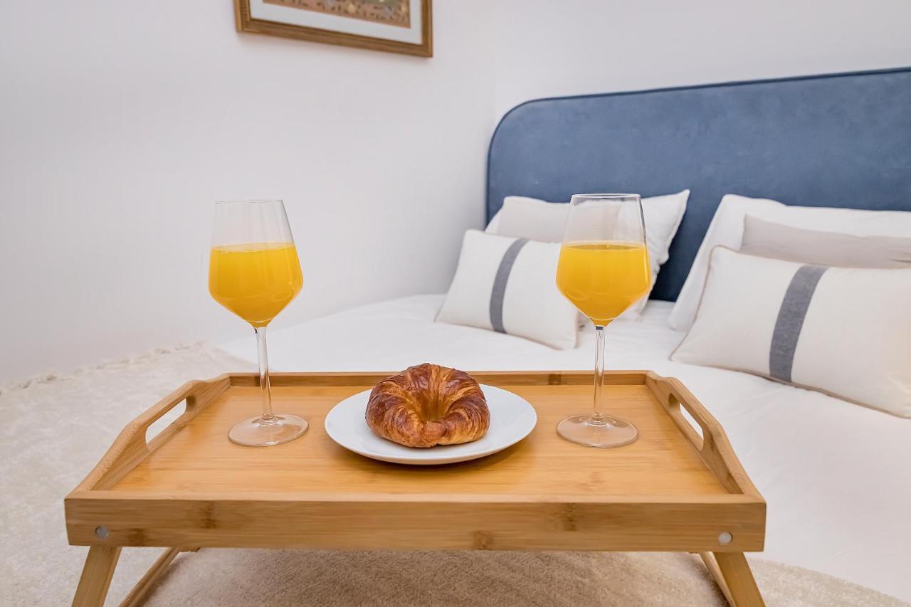 Bhost - Ferraz 74 Apartment Madrid Bagian luar foto