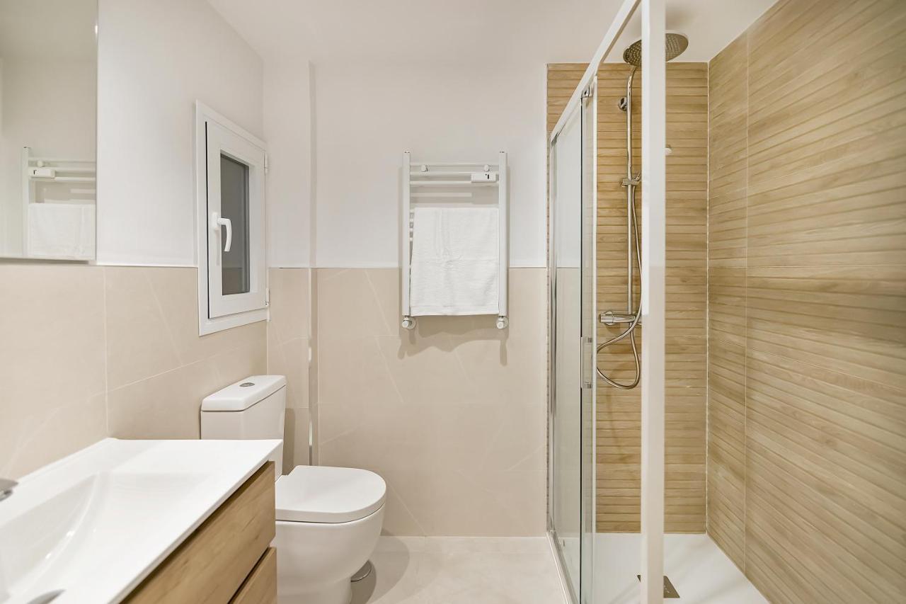 Bhost - Ferraz 74 Apartment Madrid Bagian luar foto