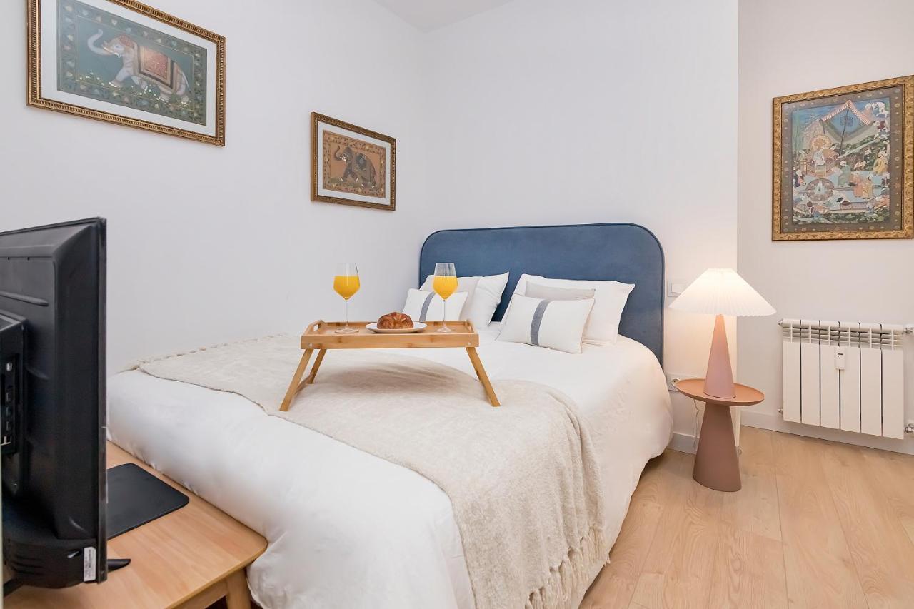 Bhost - Ferraz 74 Apartment Madrid Bagian luar foto