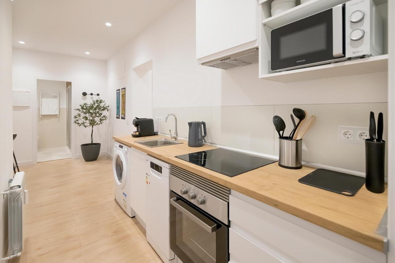 Bhost - Ferraz 74 Apartment Madrid Bagian luar foto